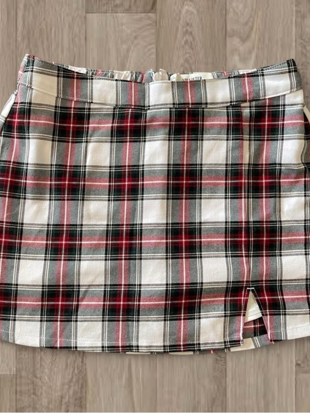 Hollister Women’s Plaid Mini Skirt NWT
